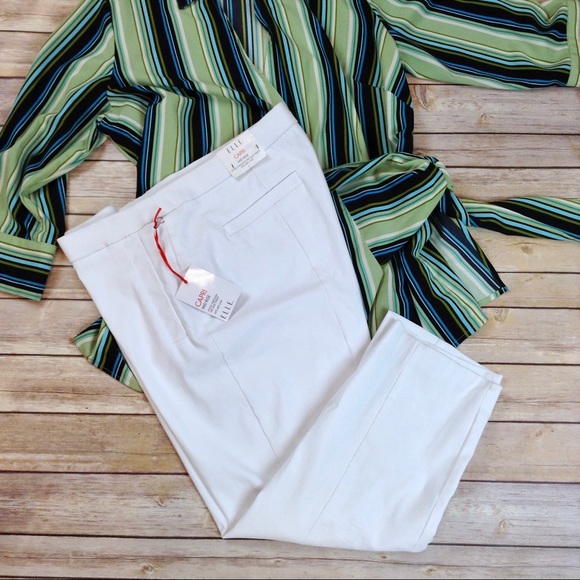 Elle Pants - Elle white mid rise pull on capris